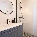 Beautiful Boutique House Near The Costa da Caparica