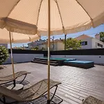 Beautiful Boutique House Near The *