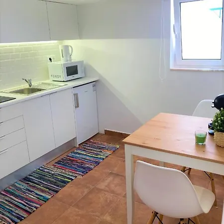 Beautiful Boutique House Near The Appartement