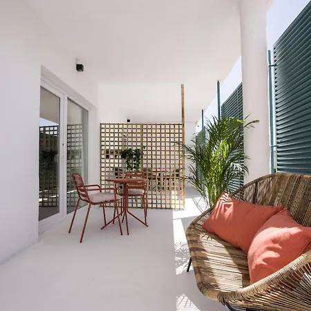 Beautiful Boutique House Near The Costa de Caparica