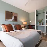 Apartment Beautiful Boutique House Near The *