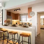 Apartment Beautiful Boutique House Near The