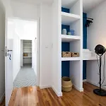 Apartment Beautiful Boutique House Near The *