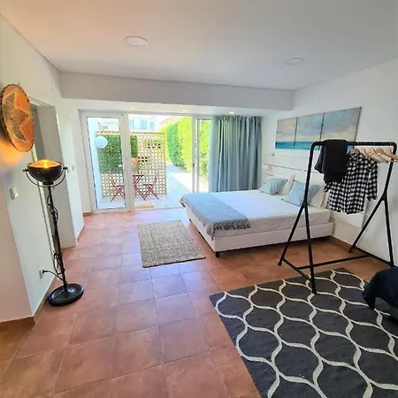 公寓 Beautiful Boutique House Near The *