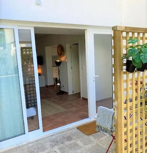 Апартаменты Beautiful Boutique House Near The *